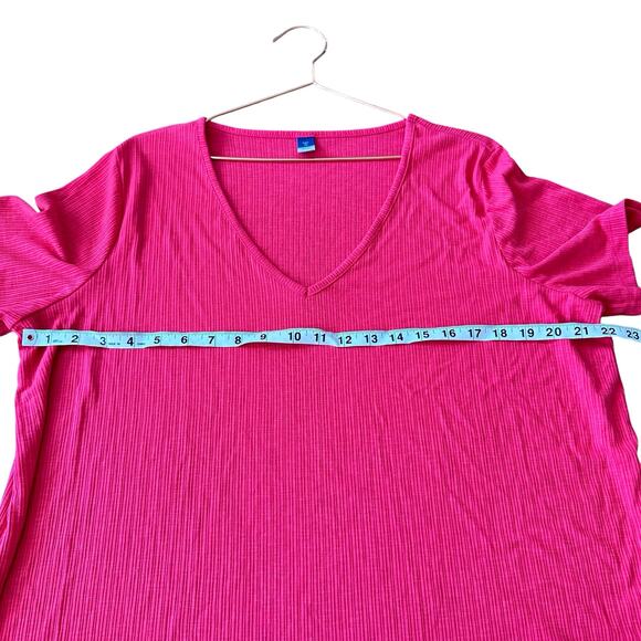 Old Navy Luxe V-Neck Ribbed Slub Pink Top - Size XL - Picture 6 of 6